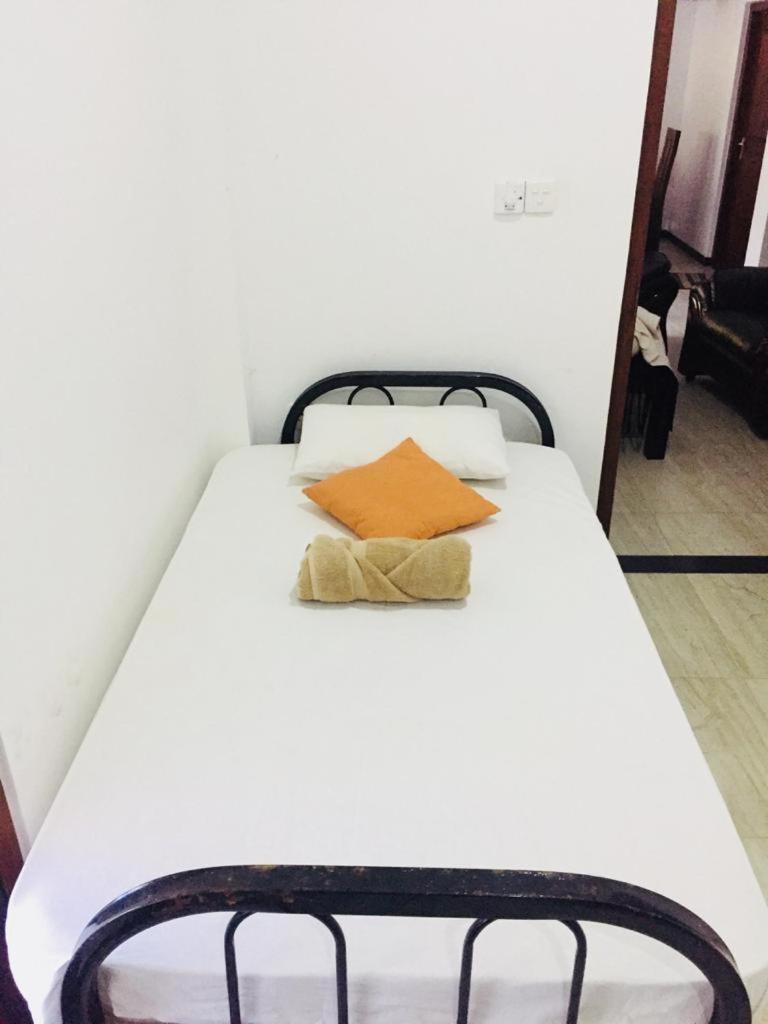 Villa Ceylon Home أونا واتونا الغرفة الصورة