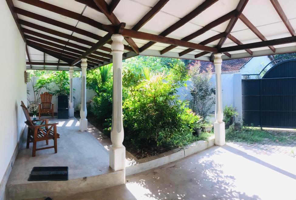 Villa Ceylon Home أونا واتونا المظهر الخارجي الصورة