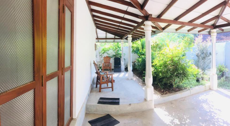 Villa Ceylon Home أونا واتونا المظهر الخارجي الصورة