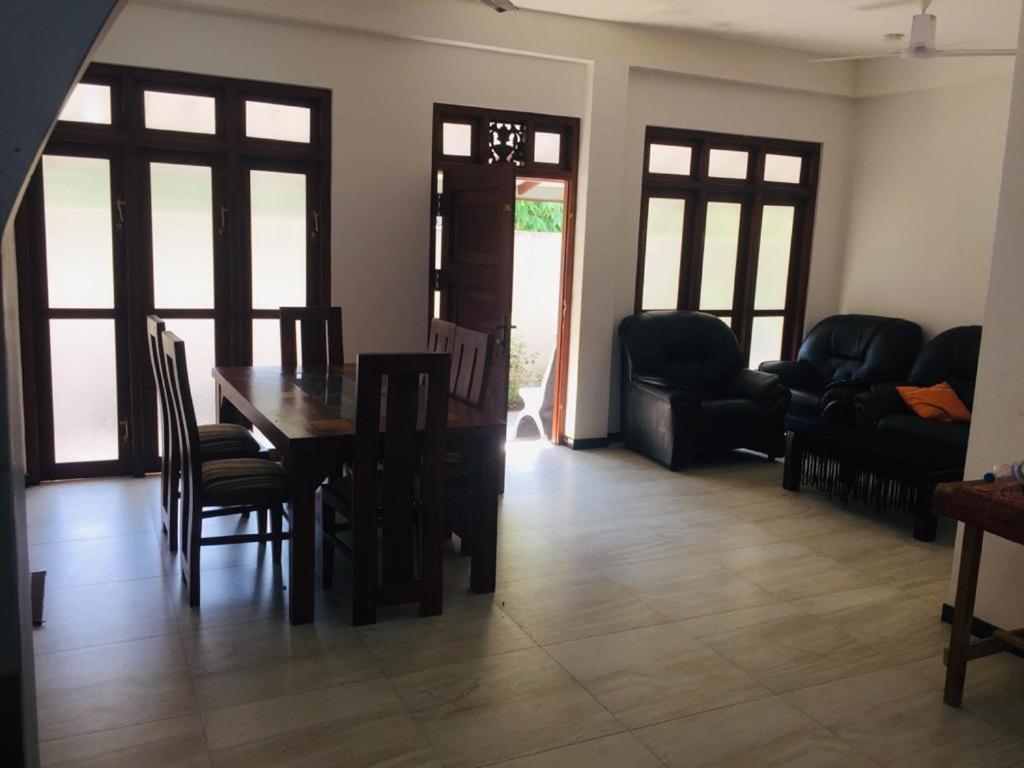 Villa Ceylon Home أونا واتونا المظهر الخارجي الصورة