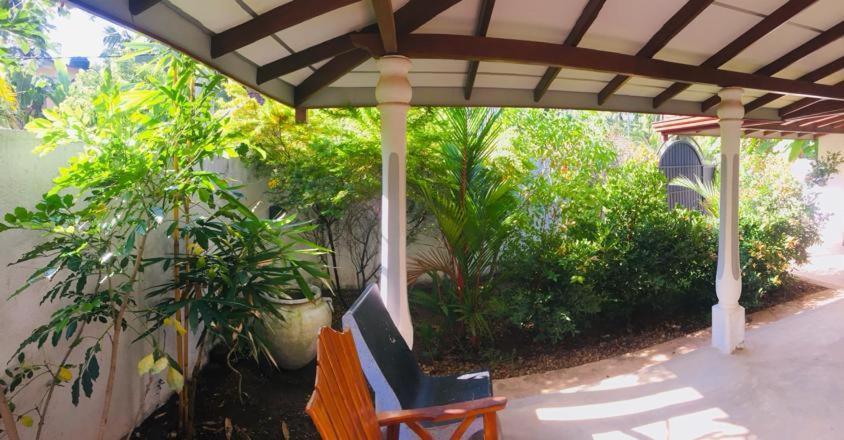 Villa Ceylon Home أونا واتونا المظهر الخارجي الصورة